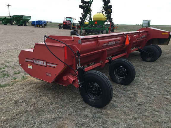 2010 Hiniker 5620