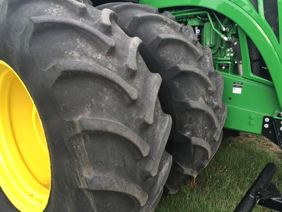 2012 John Deere 9560R