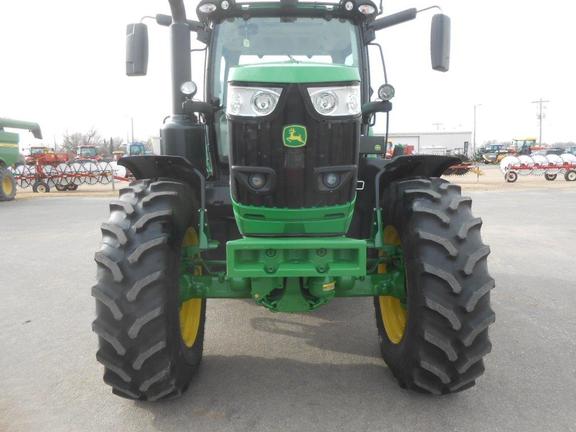 2015 John Deere 6175R