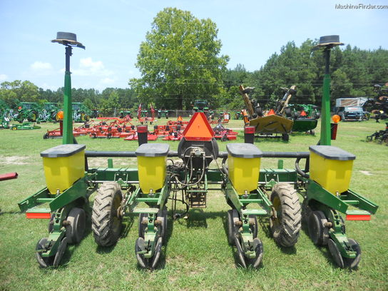 John Deere 1700 Planting And Seeding Planters John Deere Machinefinder