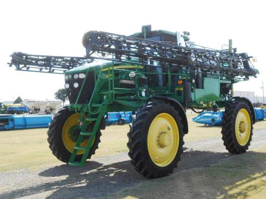 2011 John Deere 4830