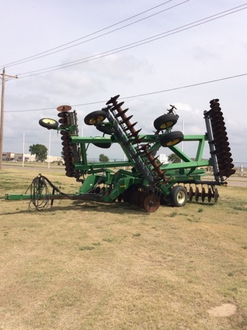 2005 John Deere 650