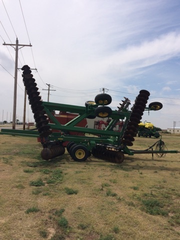 2005 John Deere 650