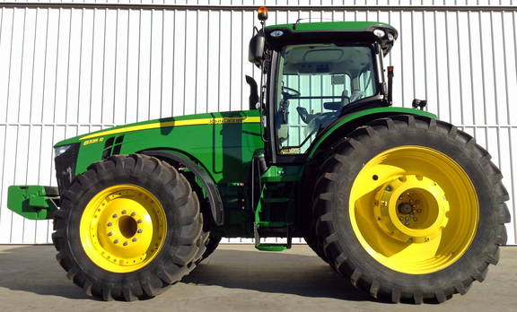 2013 John Deere 8335R