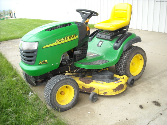 2004 John Deere L120 Lawn & Garden and Commercial Mowing - John Deere ...