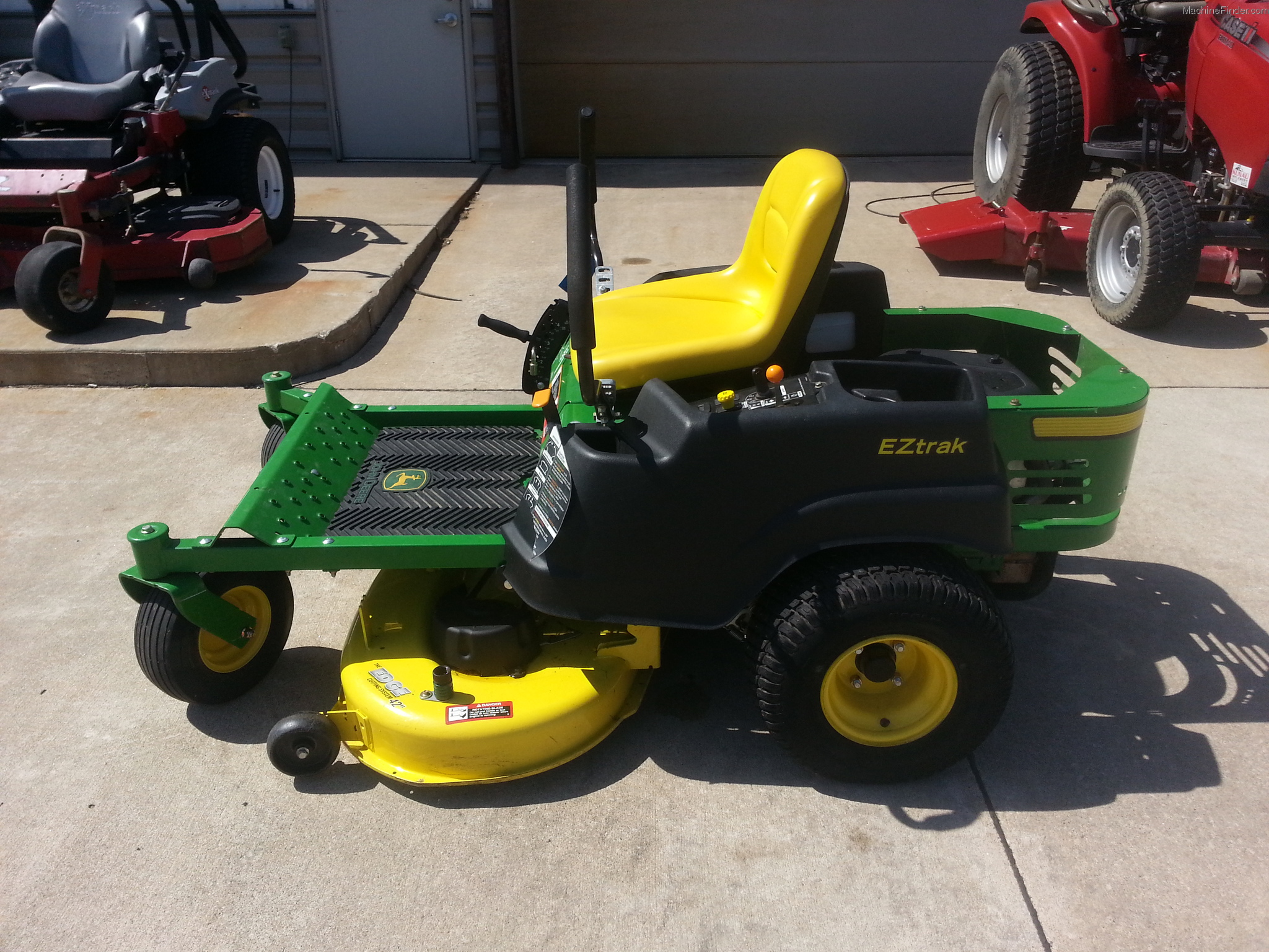 2011 John Deere Z225 Lawn & Garden and Commercial Mowing - John Deere ...