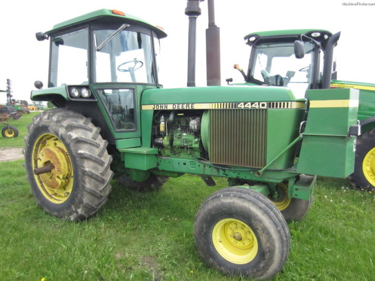 John Deere 4440 Tractors - Row Crop (+100hp) - John Deere MachineFinder