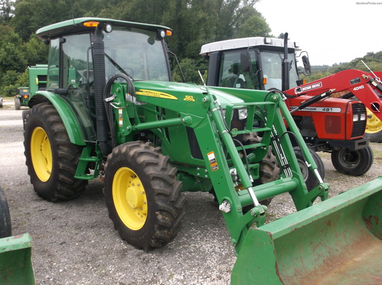 2013 John Deere 5115M Tractors - Utility (40-100hp) - John Deere ...