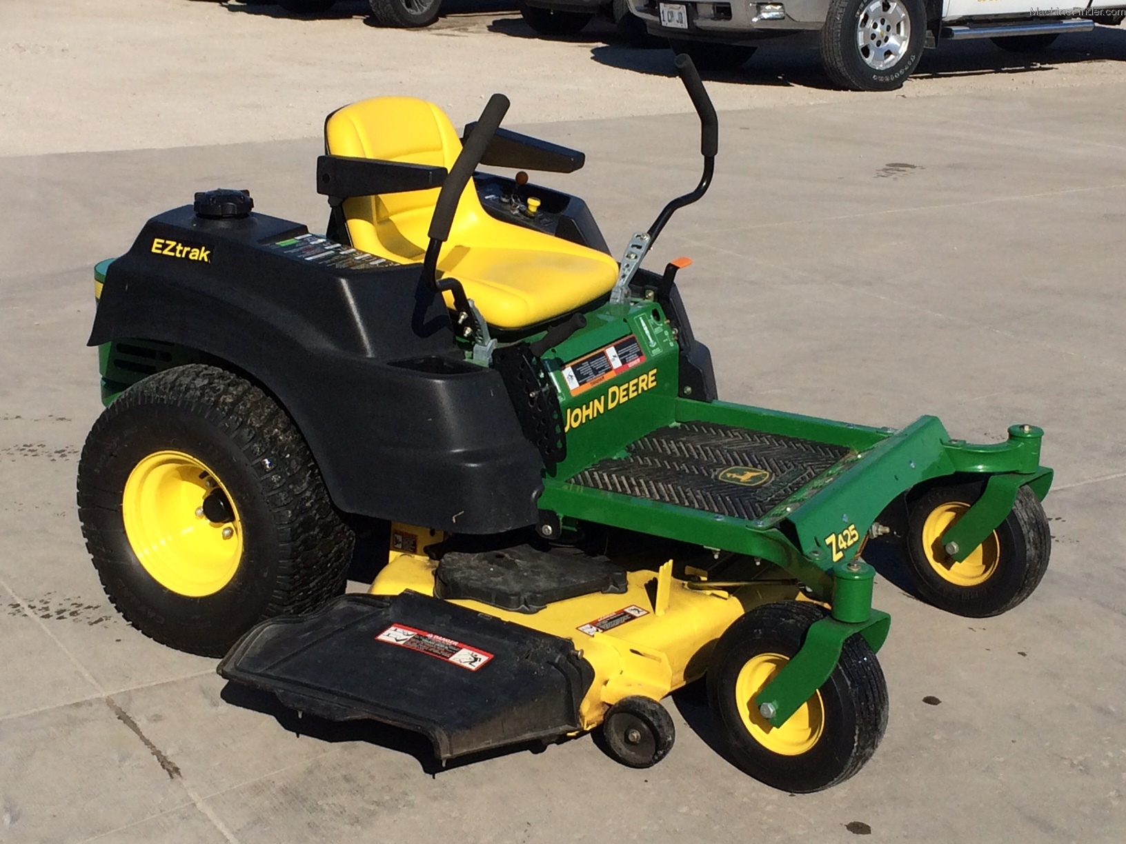 2011 John Deere Z425 Lawn & Garden and Commercial Mowing - John Deere ...