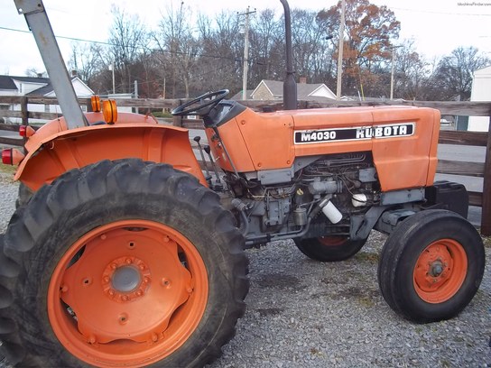 1990 Kubota M4030 Tractors - Utility (40-100hp) - John Deere MachineFinder