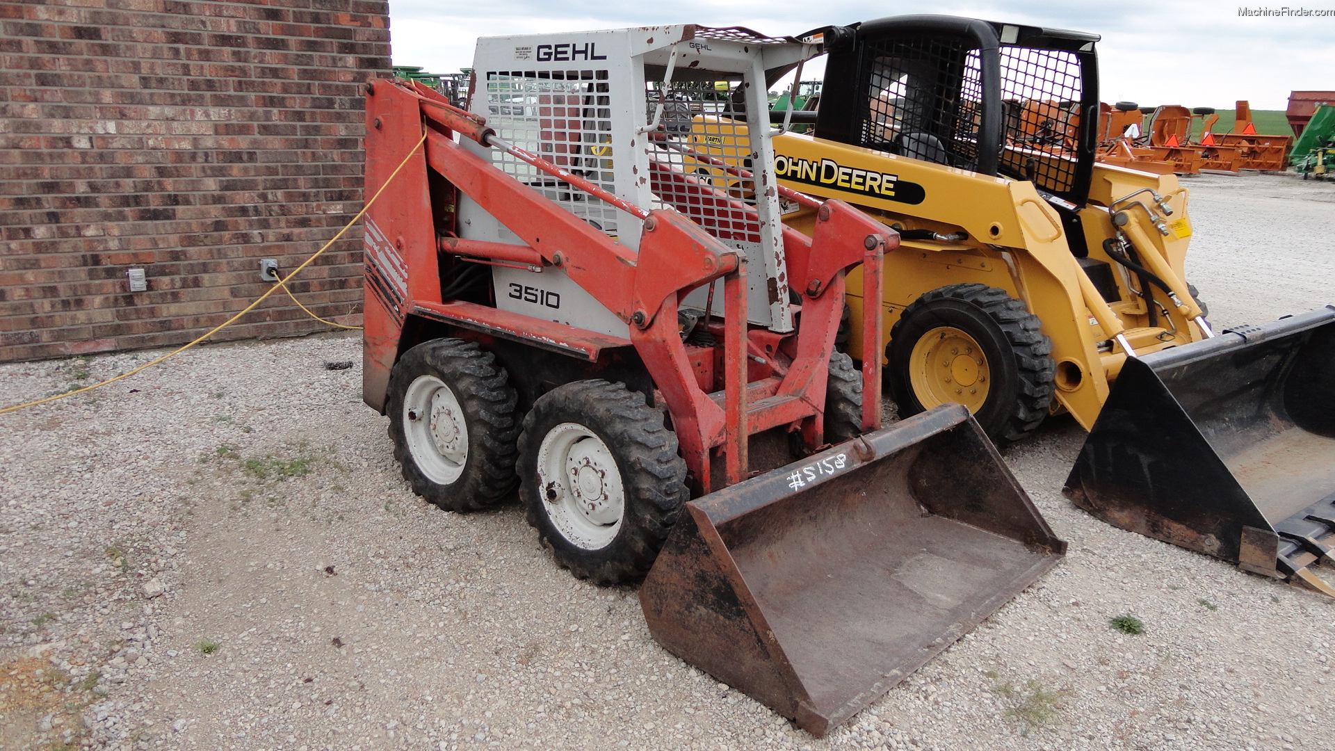 1982 Gehl 3510 SKID STEER Tractor Loaders - John Deere MachineFinder