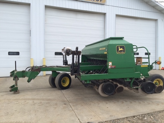 1999 John Deere 1560 - Box Drills - John Deere MachineFinder