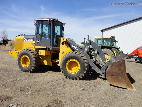 2005 John Deere 544J Wheel Loaders - John Deere MachineFinder