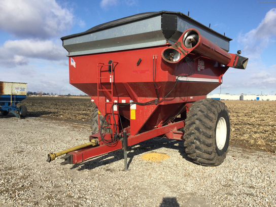 Ficklin CA1500 Grain Handling and Trailers - John Deere MachineFinder