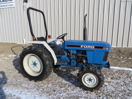 1995 Ford 1715 tractor #7