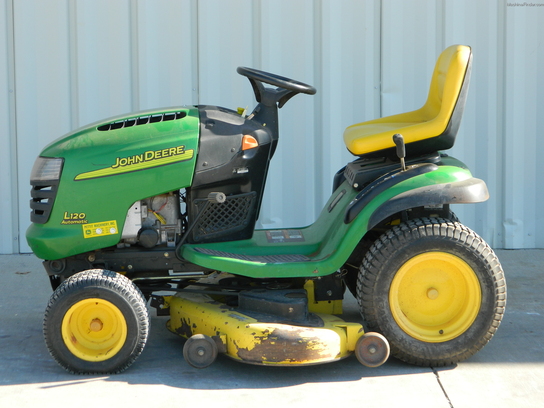 2004 John Deere L120 Lawn & Garden and Commercial Mowing - John Deere ...