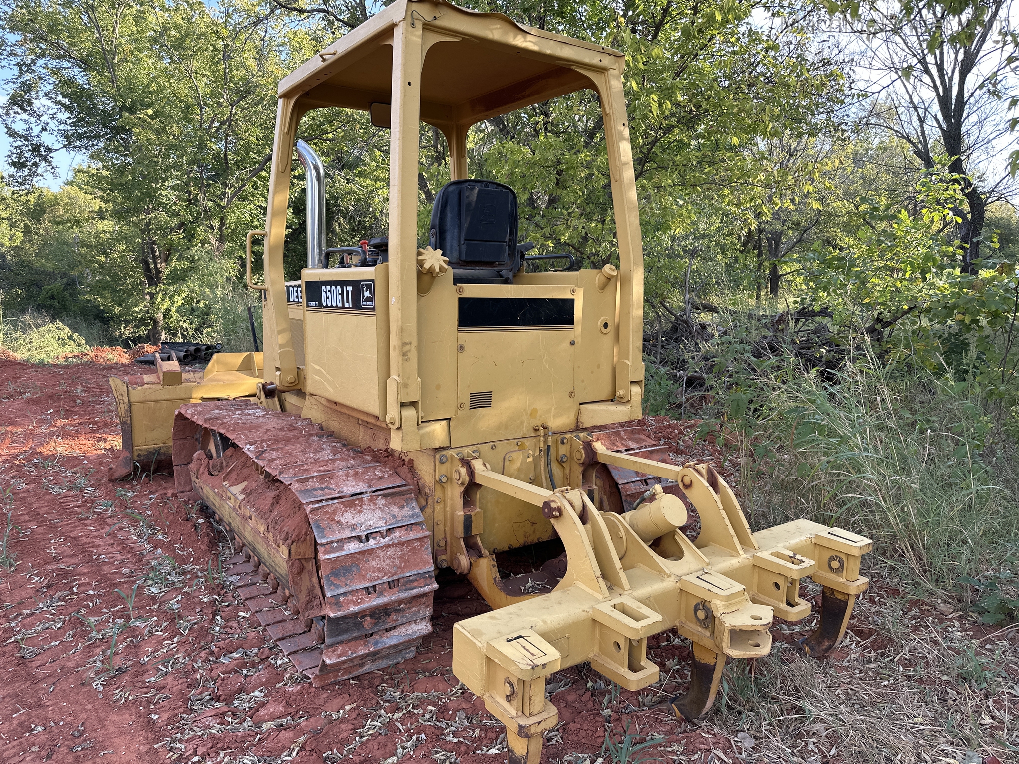 1998 John Deere 650G Image 2