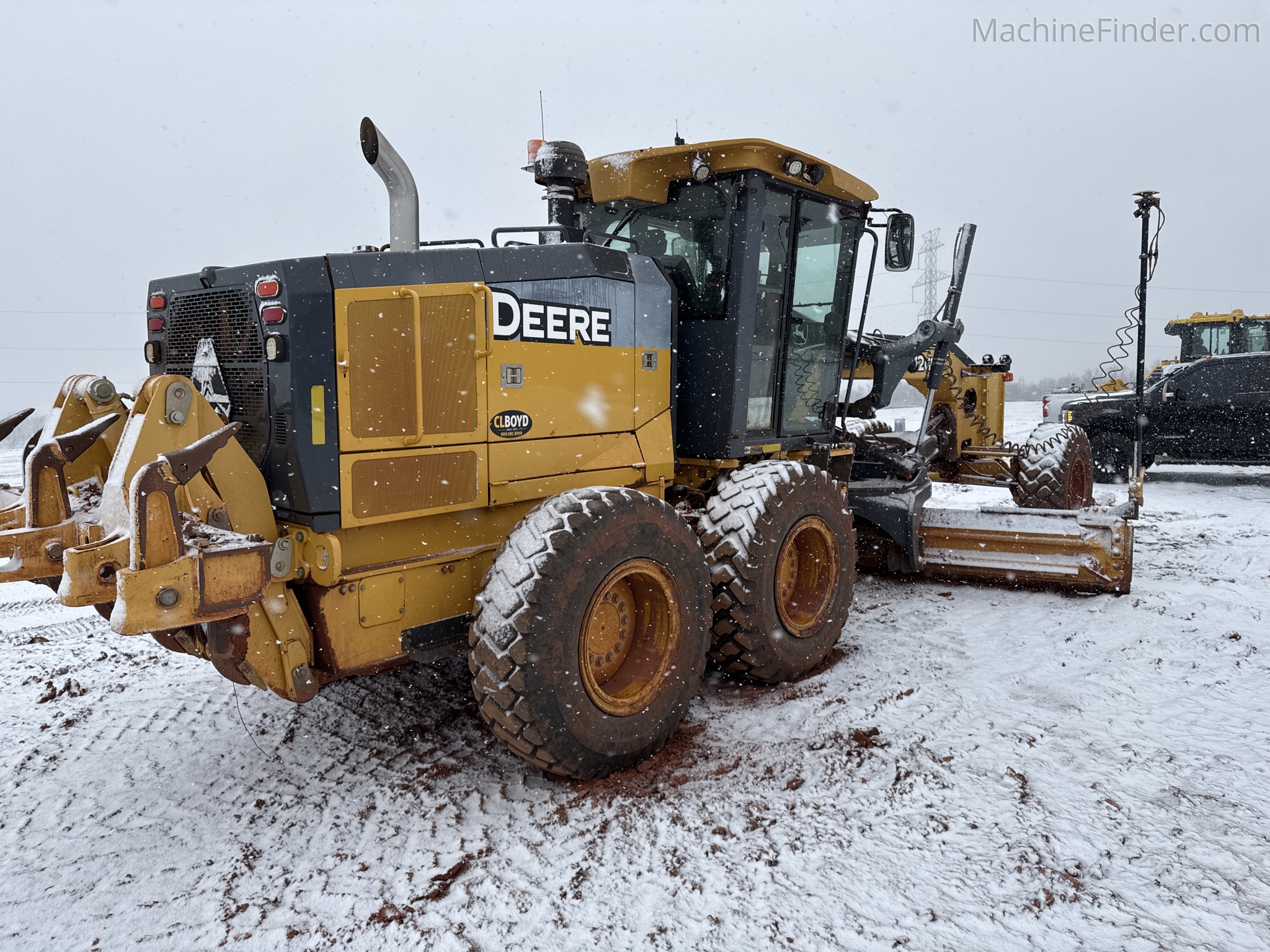 2015 John Deere 772GP Image 2