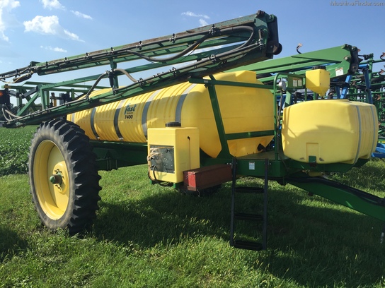 2006 Fast 7400 - Pull-Type Sprayers - John Deere MachineFinder