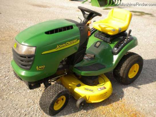 2005 John Deere L100 Lawn & Garden and Commercial Mowing - John Deere ...