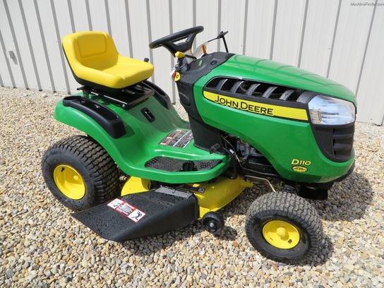 2014 John Deere D110 Lawn & Garden and Commercial Mowing - John Deere ...