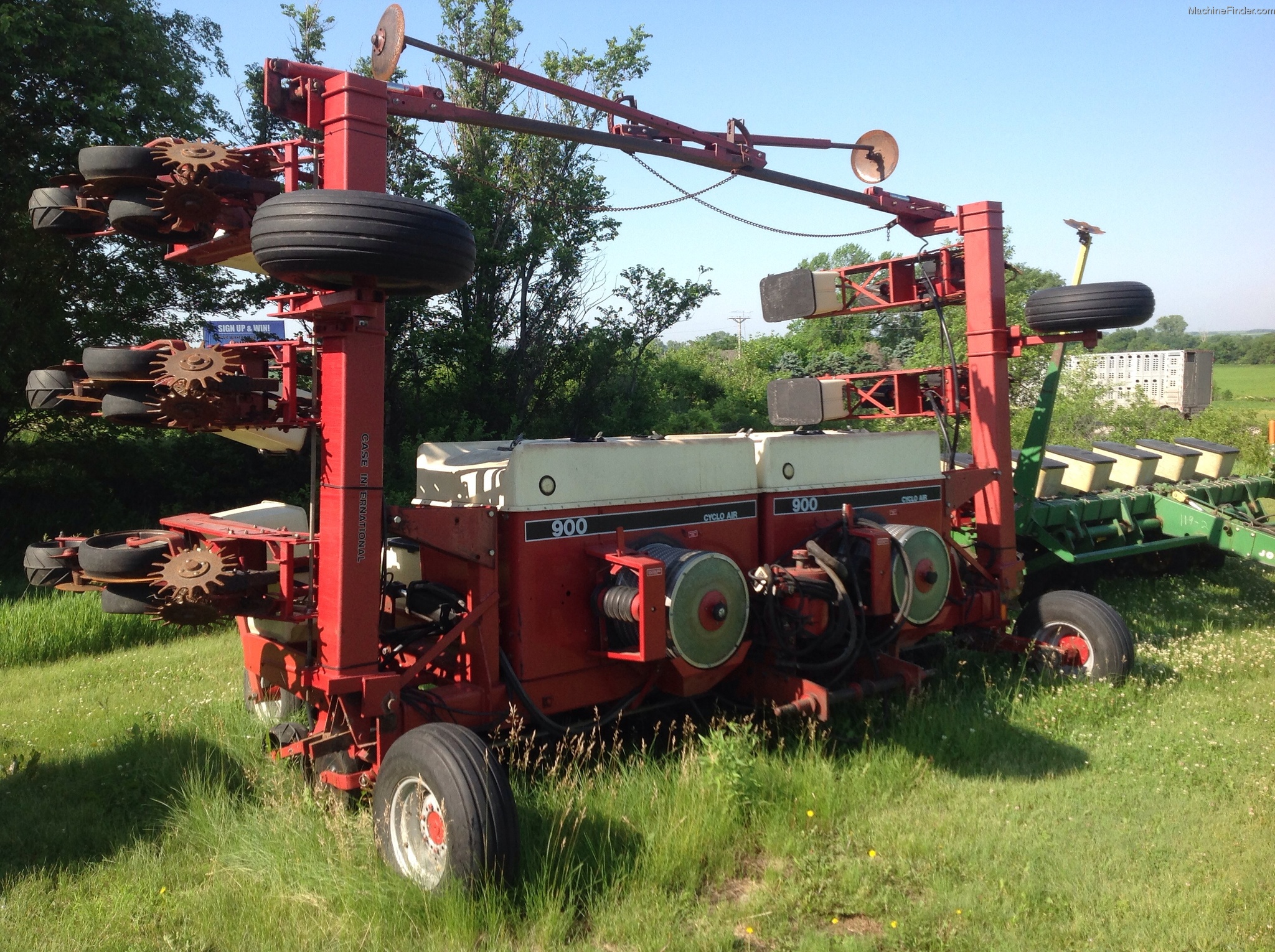 1989 Case IH 900 Planting & Seeding - Planters - John Deere MachineFinder