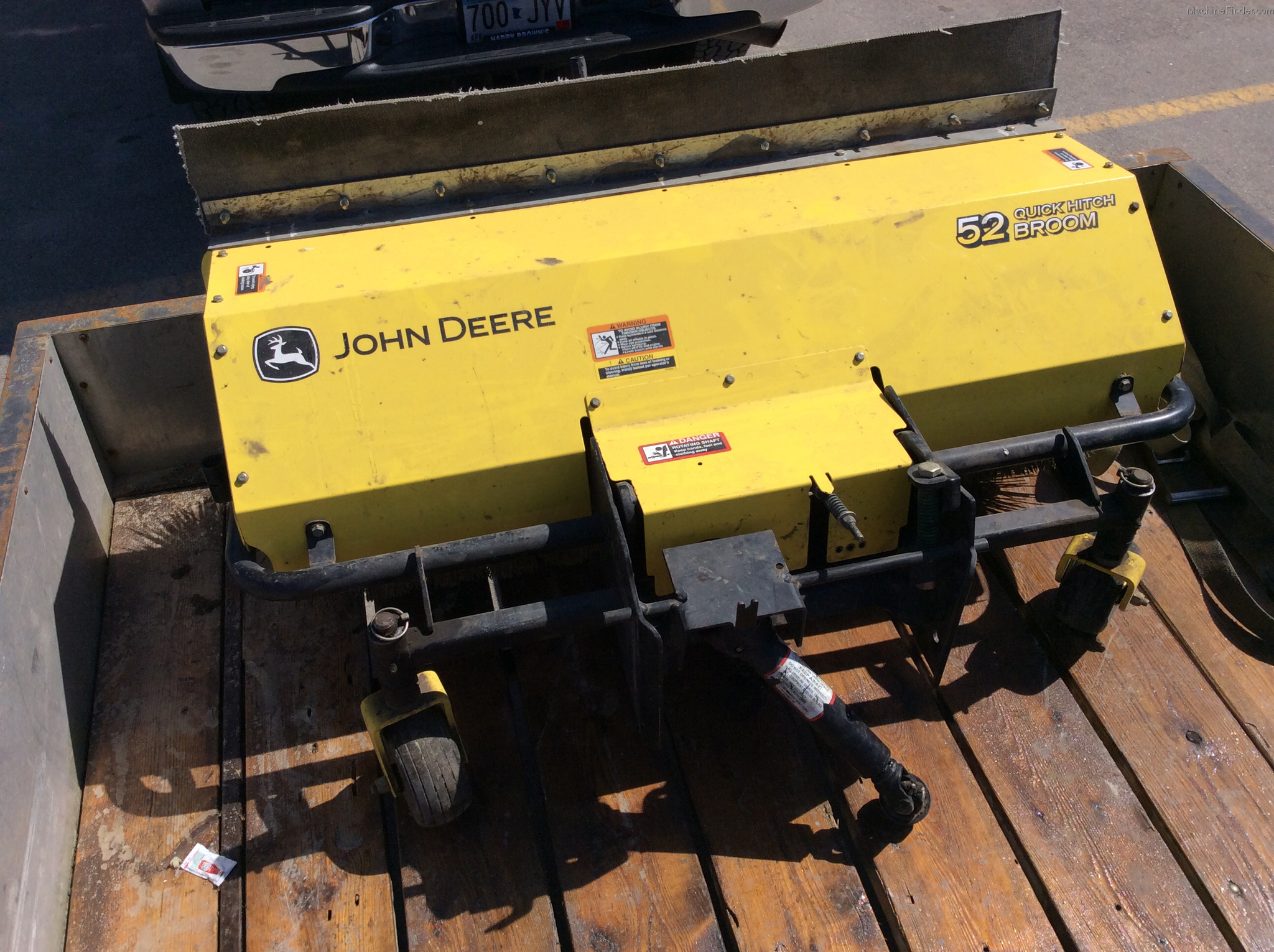 John Deere 52 Lawn & Garden and Commercial Mowing - John Deere ...