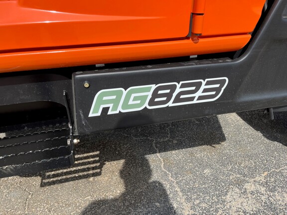 2024 JLG 823