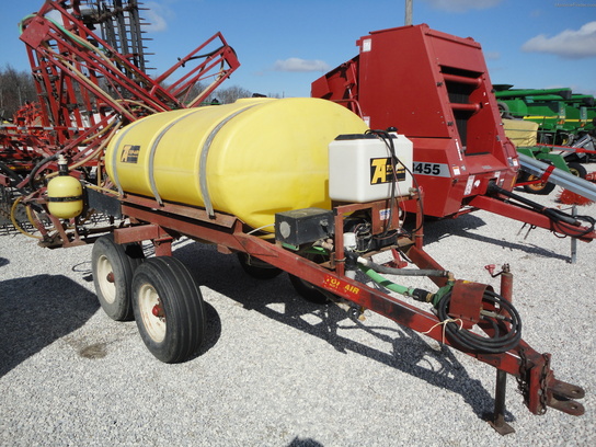 Top Air TA500 Sprayers - John Deere MachineFinder