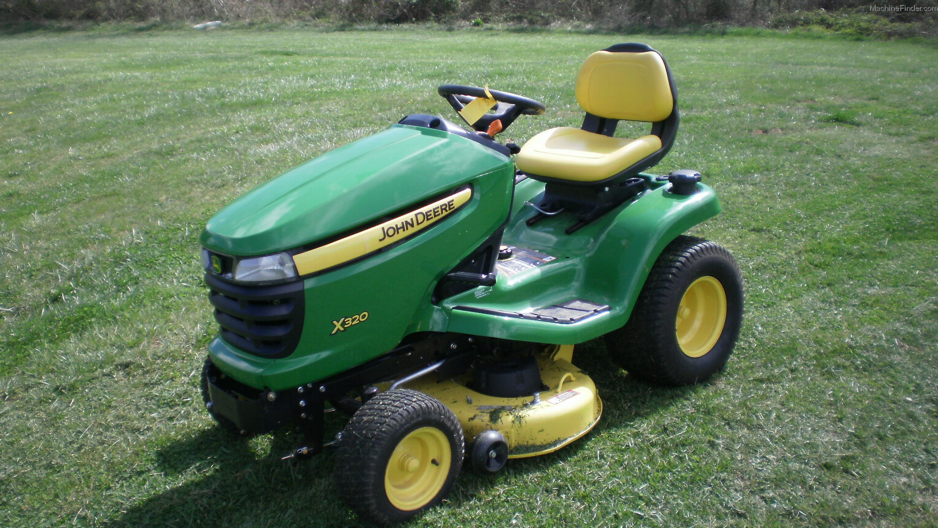 John Deere X320 Lawn & Garden and Commercial Mowing - John Deere ...