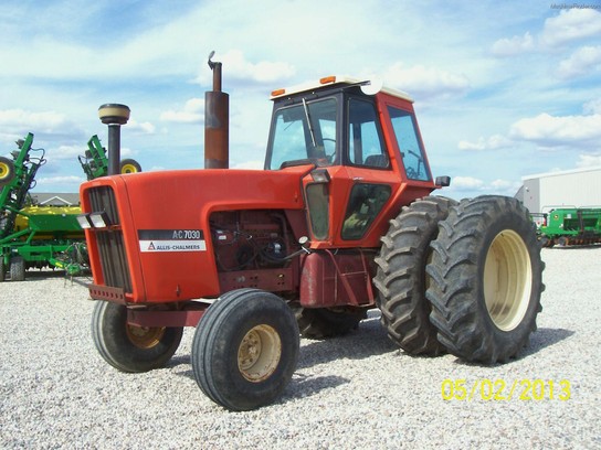 1974 Allis - Chalmers 7030