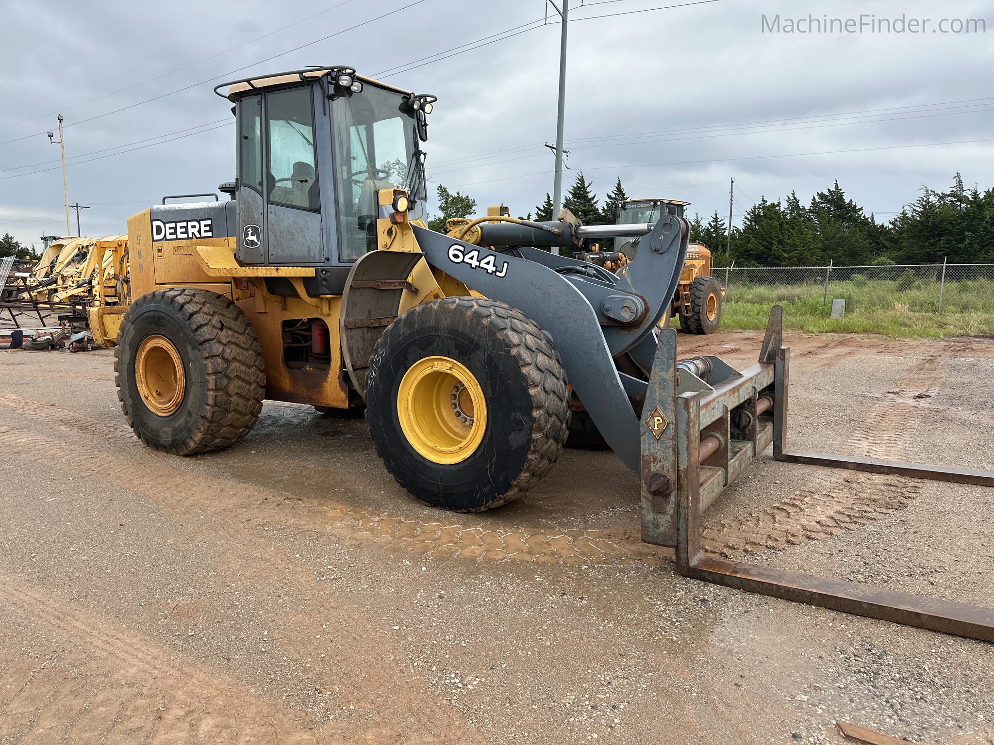 2006 John Deere 644J Image 1