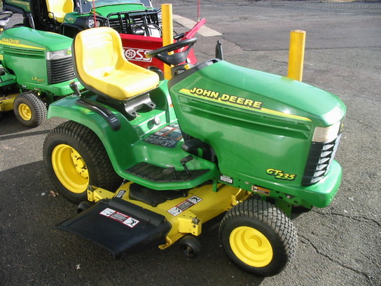 2001 John Deere GT235 Lawn & Garden and Commercial Mowing - John Deere ...