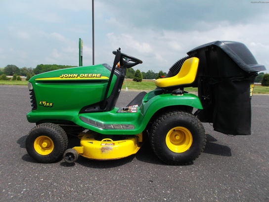 2001 John Deere LT155 Lawn & Garden and Commercial Mowing - John Deere ...