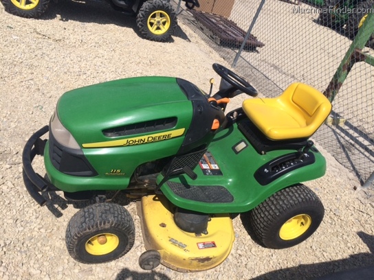 2006 John Deere 115 Lawn & Garden and Commercial Mowing - John Deere ...