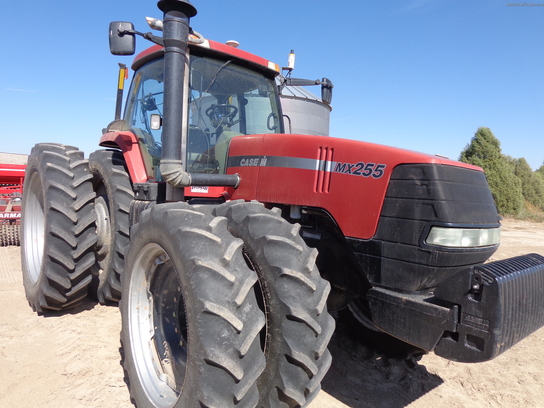 2004 Case IH MX255