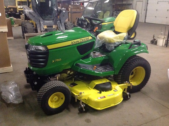 2014 John Deere X750