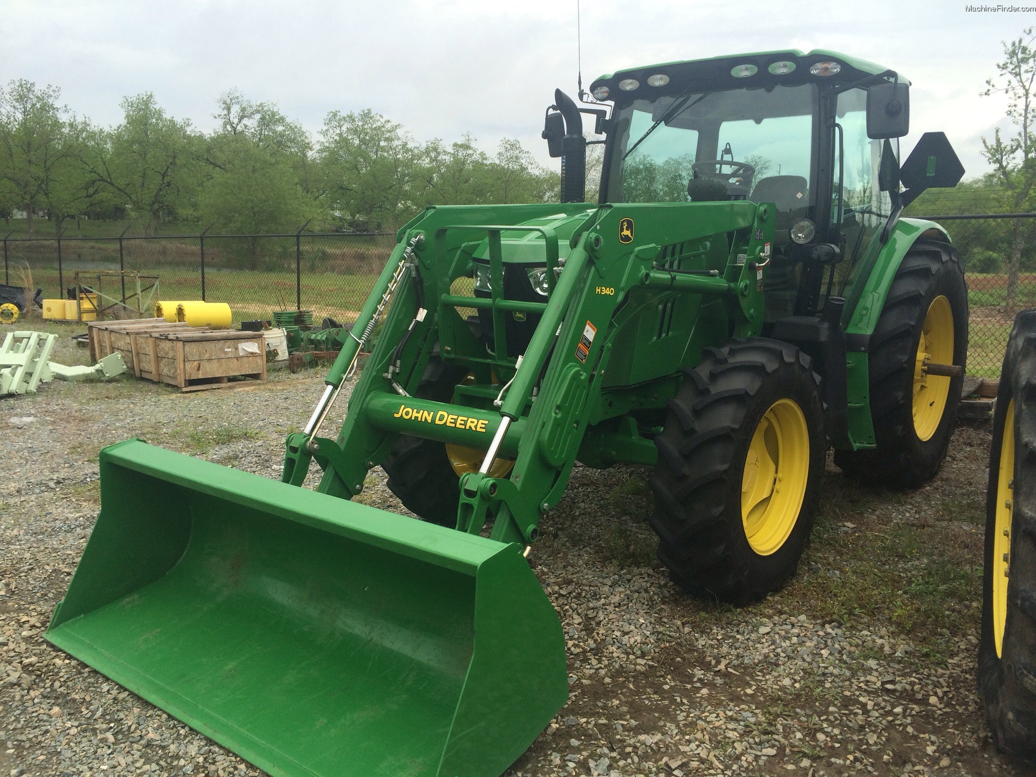 2012 John Deere 6115R Tractors - Utility (40-100hp) - John Deere ...