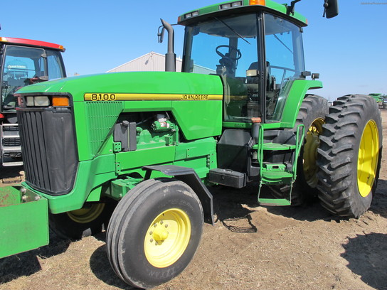 1996 John Deere 8100 Tractors - Row Crop (+100hp) - John Deere ...