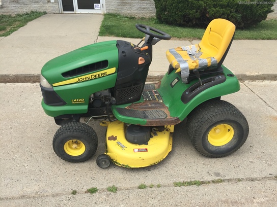 2007 John Deere LA120 - Lawn & Garden Tractors - John Deere MachineFinder