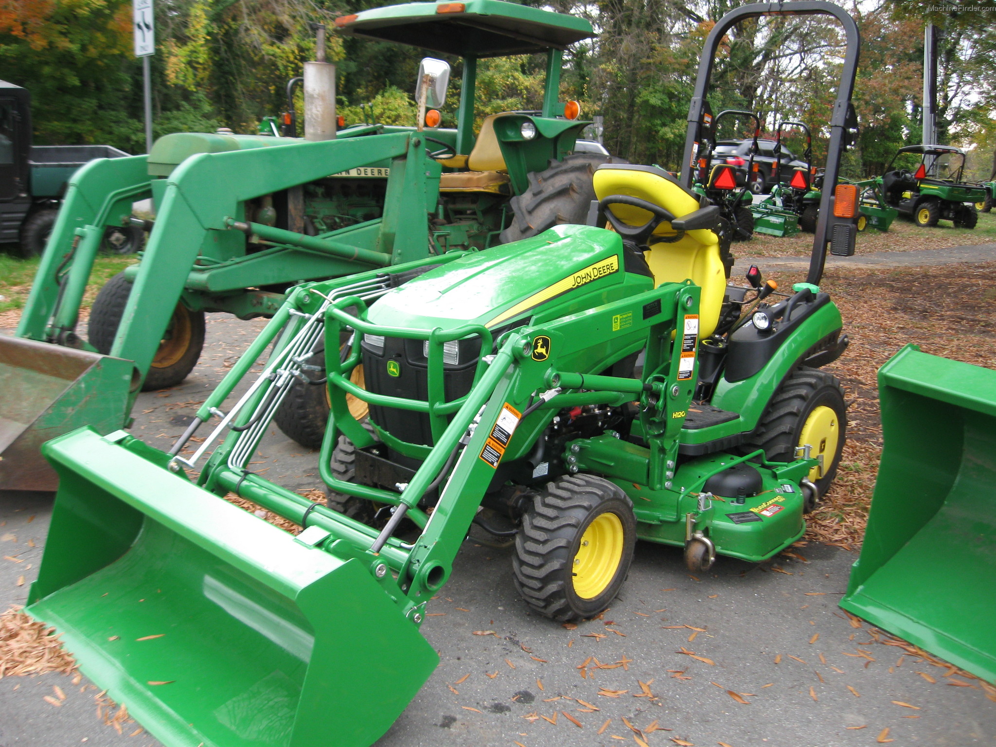 2014 John Deere 1025R Tractors - Compact (1-40hp.) - John Deere ...