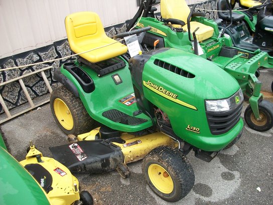 2005 John Deere L130