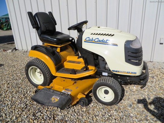 2007 Cub Cadet GT2550 Lawn & Garden and Commercial Mowing - John Deere ...