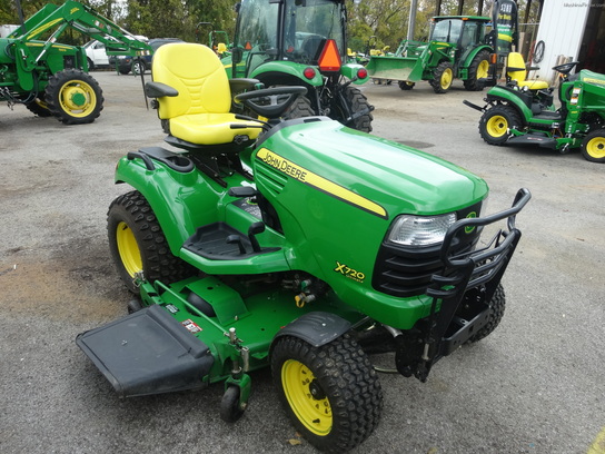 2009 John Deere X720 Lawn & Garden and Commercial Mowing - John Deere ...