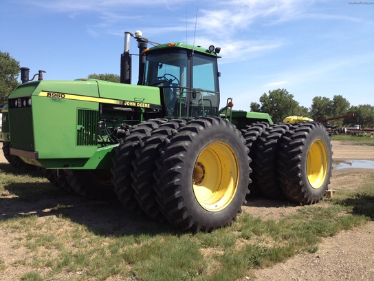 John Deere 8960 Tractors - Articulated 4WD - John Deere MachineFinder