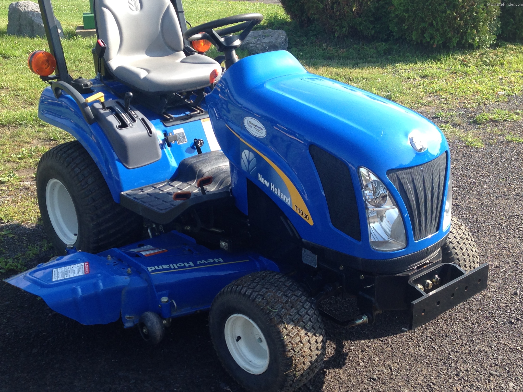 2008 New Holland Boomer 1030 Tractors - Compact (1-40hp.) - John Deere ...