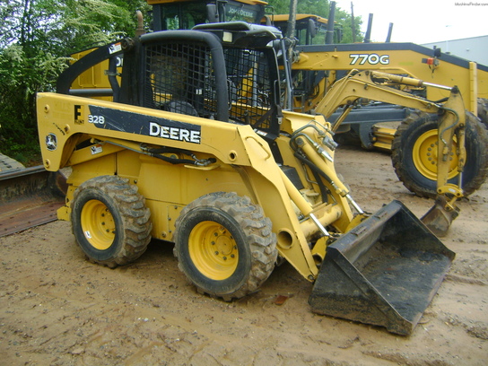 2005 John Deere 328 Skid Steer Loaders - John Deere MachineFinder