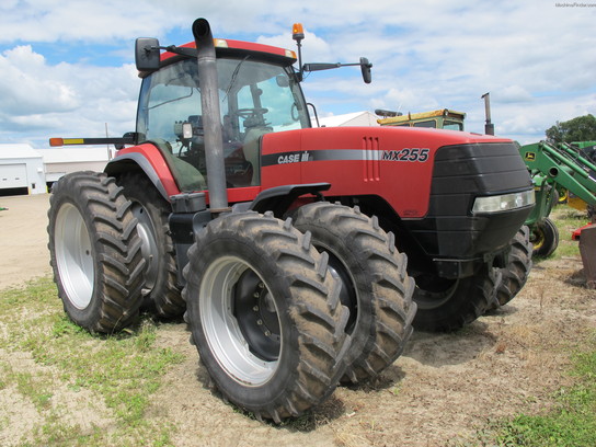 2005 Case IH MX255