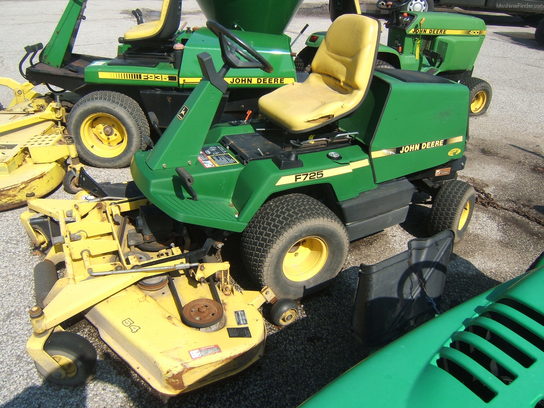 John Deere F725 Lawn & Garden and Commercial Mowing - John Deere ...