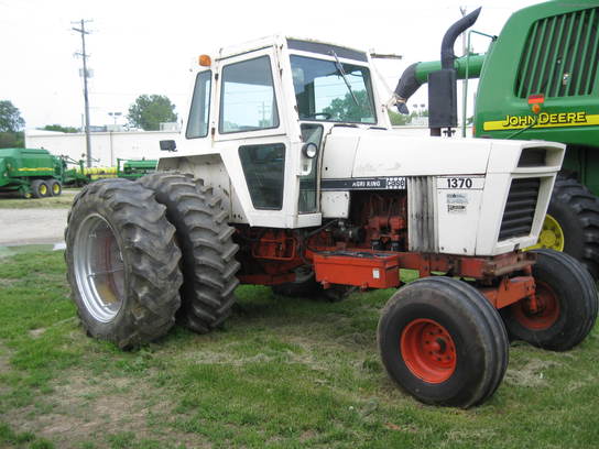 1975 Case 1370 Tractors - Row Crop (+100hp) - John Deere MachineFinder